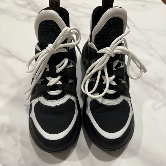 Louis Vuitton Archlight Sneakers Black/White Women’s 8.5 – Worn Once - Picture 3 of 6